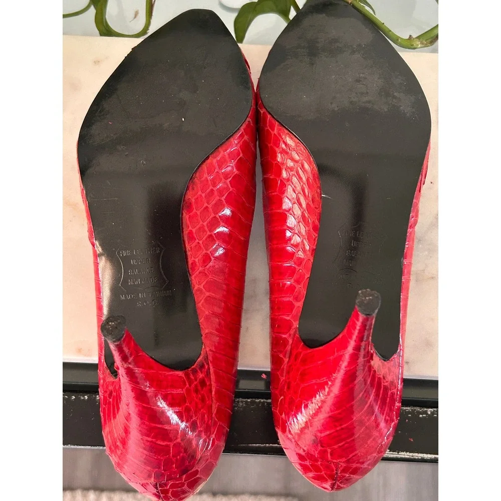 N/A vintage red